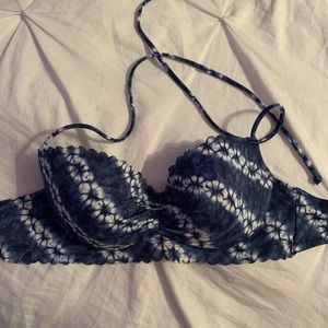 Victoria’s Secret Bikini Top
